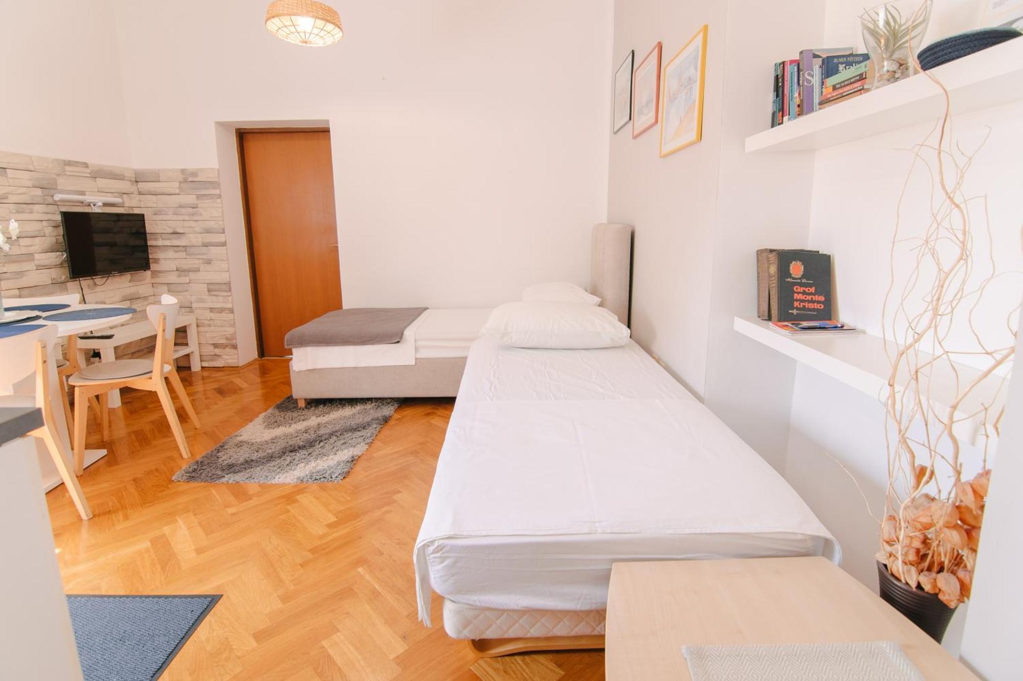 Apartments Sab Ogulin Zewnętrze zdjęcie