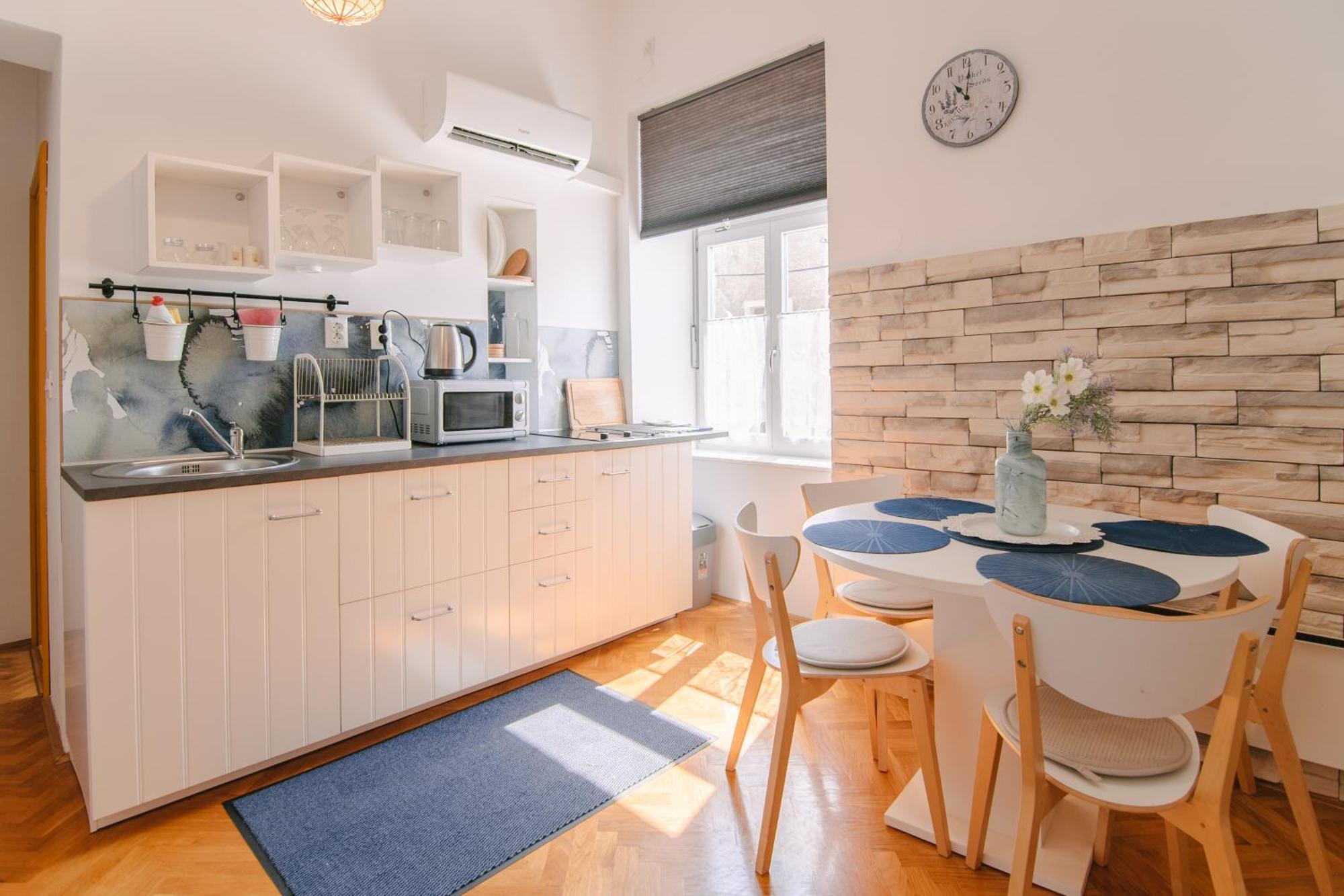 Apartments Sab Ogulin Zewnętrze zdjęcie