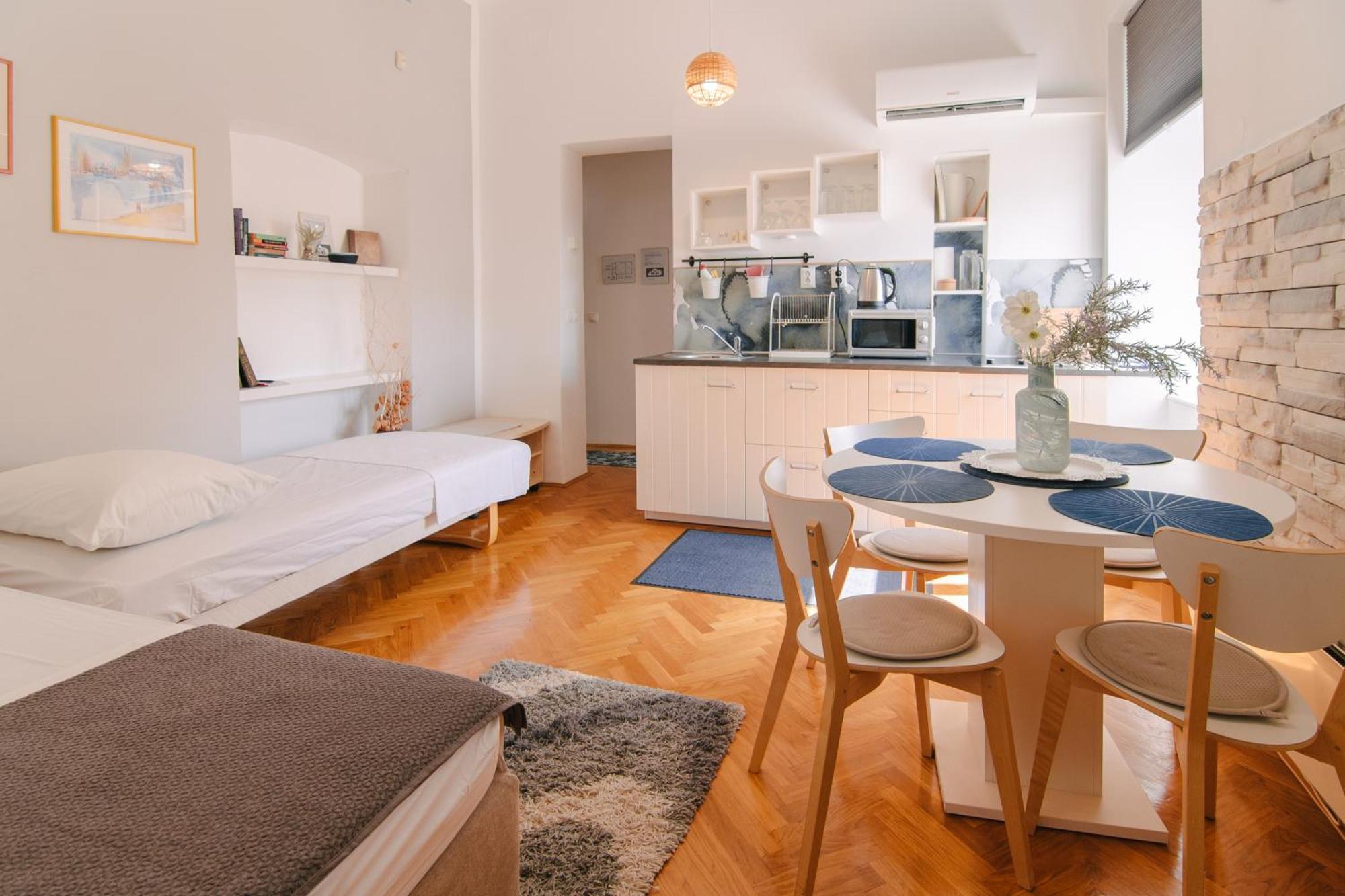 Apartments Sab Ogulin Zewnętrze zdjęcie